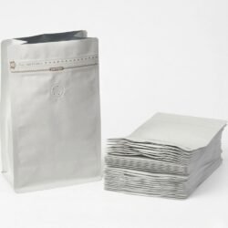 White Stand Up Pouch With Valve and Zipper 33.5x15cm for Coffee Packaging