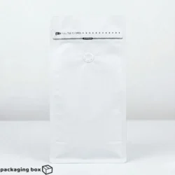 White matte flat bottom coffee bags in four sizes with one-way degassing valve and pull-tab zipper closure – premium coffee packaging bags